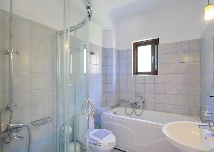 Villa Alexandros *