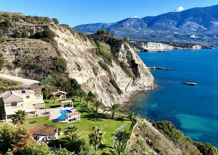 Villa Alexandros Spartià